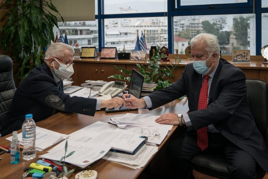 &Delta;ή&mu;&omicron;&sigmaf; &Nu;έ&alpha;&sigmaf; &Sigma;&mu;ύ&rho;&nu;&eta;&sigmaf;: &Sigma;&upsilon;&nu;&epsilon;&rho;&gamma;&alpha;&sigma;ί&alpha; &mu;&epsilon; &tau;&omicron; &Beta;&iota;&omicron;&tau;&epsilon;&chi;&nu;&iota;&kappa;ό &Epsilon;&pi;&iota;&mu;&epsilon;&lambda;&eta;&tau;ή&rho;&iota;&omicron; &Alpha;&theta;&eta;&nu;ώ&nu;