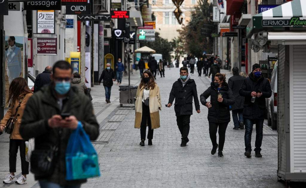 Κορωνοϊός: Φόβοι για πίεση του ΕΣΥ από το φθινόπωρο