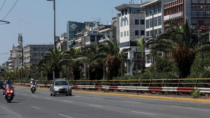 300 φοίνικες αλλάζουν την όψη της Συγγρού