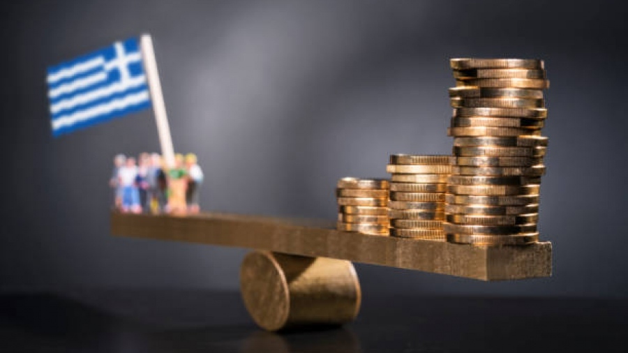 Καταπέλτης ο Guardian: Η νέα Ελλάδα μοιάζει ανησυχητικά με την παλιά – Μια χούφτα ολιγαρχικών οικογενειών κυριαρχεί στην οικονομία