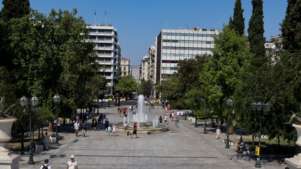 &Kappa;&alpha;&iota;&rho;ό&sigmaf;: &Alpha;&nu;&omicron;&iota;&xi;&iota;ά&tau;&iota;&kappa;&omicron; &kappa;&lambda;ί&mu;&alpha; &kappa;&alpha;&iota; &mu;&iota;&kappa;&rho;ή &alpha;ύ&xi;&eta;&sigma;&eta; &tau;&eta;&sigmaf; &theta;&epsilon;&rho;&mu;&omicron;&kappa;&rho;&alpha;&sigma;ί&alpha;&sigmaf;