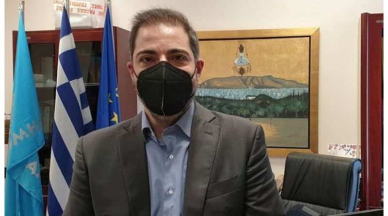 &Alpha;&nu;&delta;&rho;έ&alpha;&sigmaf; &Kappa;&omicron;&nu;&delta;ύ&lambda;&eta;&sigmaf;: &Nu;έ&alpha; projects &gamma;&iota;&alpha; &tau;&omicron;&nu; &Delta;ή&mu;&omicron; &Alpha;&lambda;ί&mu;&omicron;&upsilon;