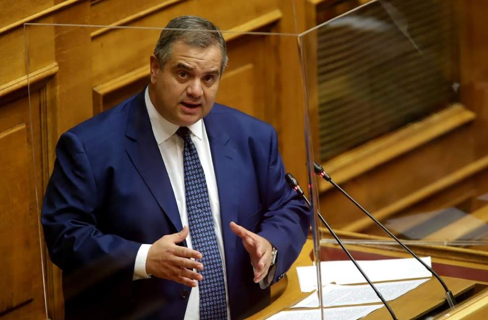 &Beta;&alpha;&sigma;ί&lambda;&eta;&sigmaf; &Sigma;&pi;&alpha;&nu;ά&kappa;&eta;&sigmaf;: ''&Eta; &Kappa;&upsilon;&beta;έ&rho;&nu;&eta;&sigma;&eta; &Mu;&eta;&tau;&sigma;&omicron;&tau;ά&kappa;&eta; έ&chi;&epsilon;&iota; &sigma;&upsilon;&gamma;&kappa;&epsilon;&kappa;&rho;&iota;&mu;έ&nu;&eta; &kappa;&alpha;&tau;&epsilon;ύ&theta;&upsilon;&nu;&sigma;&eta;''