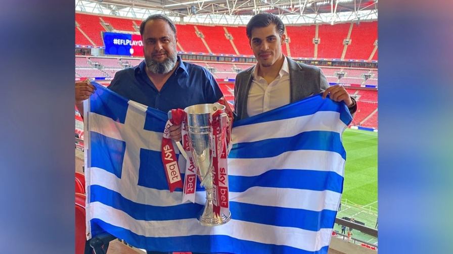 &Eta; &nu;έ&alpha; &epsilon;&pi;&omicron;&chi;ή &tau;&eta;&sigmaf; &Nu;ό&tau;&iota;&gamma;&chi;&alpha;&mu;, &tau;&omicron; &theta;&alpha;ύ&mu;&alpha; &tau;&omicron;&upsilon; &Mu;&alpha;&rho;&iota;&nu;ά&kappa;&eta; &kappa;&alpha;&iota; &omicron;&iota; &sigma;&tau;ό&chi;&omicron;&iota; &sigma;&tau;&eta;&nu; Premier League