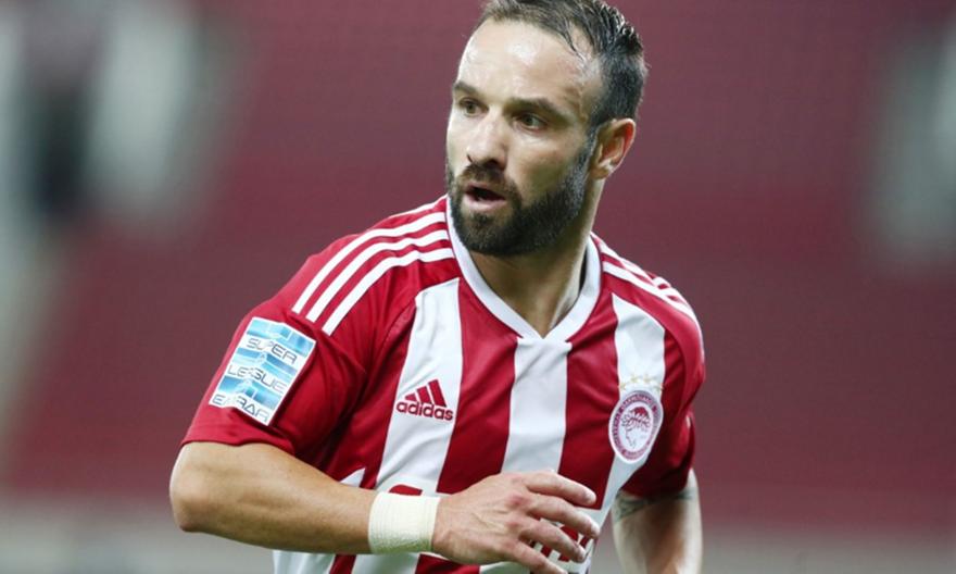 Ολυμπιακός-ΠΑΣ Γιάννινα 2-0: Πρώτη νίκη με Βαλμπουενά ηγέτη