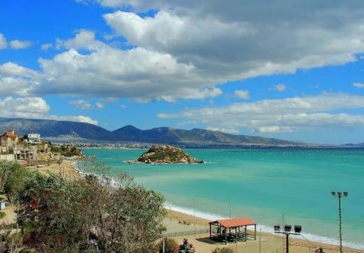 &Alpha;&upsilon;&tau;έ&sigmaf; &epsilon;ί&nu;&alpha;&iota; &omicron;&iota; &kappa;&alpha;&tau;&alpha;&lambda;&lambda;&eta;&lambda;ό&tau;&epsilon;&rho;&epsilon;&sigmaf; &pi;&alpha;&rho;&alpha;&lambda;ί&epsilon;&sigmaf; &gamma;&iota;&alpha; &kappa;&omicron;&lambda;ύ&mu;&beta;&eta;&sigma;&eta; &sigma;&tau;&eta;&nu; &Alpha;&tau;&tau;&iota;&kappa;ή - &Delta;&epsilon;ί&tau;&epsilon; &tau;&eta;&nu; &sigma;&chi;&epsilon;&tau;&iota;&kappa;ή &lambda;ί&sigma;&tau;&alpha; 