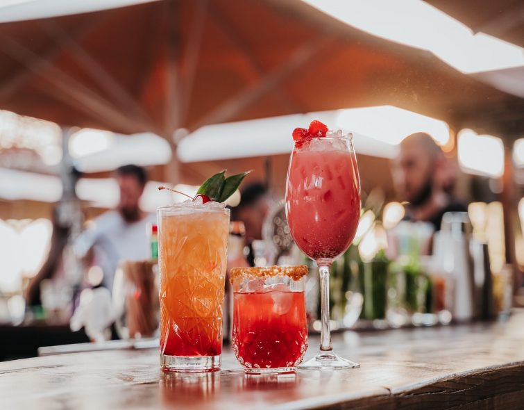 &Tau;&omicron; Penarrubia &mu;&epsilon;&tau;&alpha;&mu;&omicron;&rho;&phi;ώ&nu;&epsilon;&iota; &tau;&iota;&sigmaf; &kappa;&alpha;&lambda;&omicron;&kappa;&alpha;&iota;&rho;&iota;&nu;έ&sigmaf; &mu;&alpha;&sigmaf; &mu;έ&rho;&epsilon;&sigmaf;