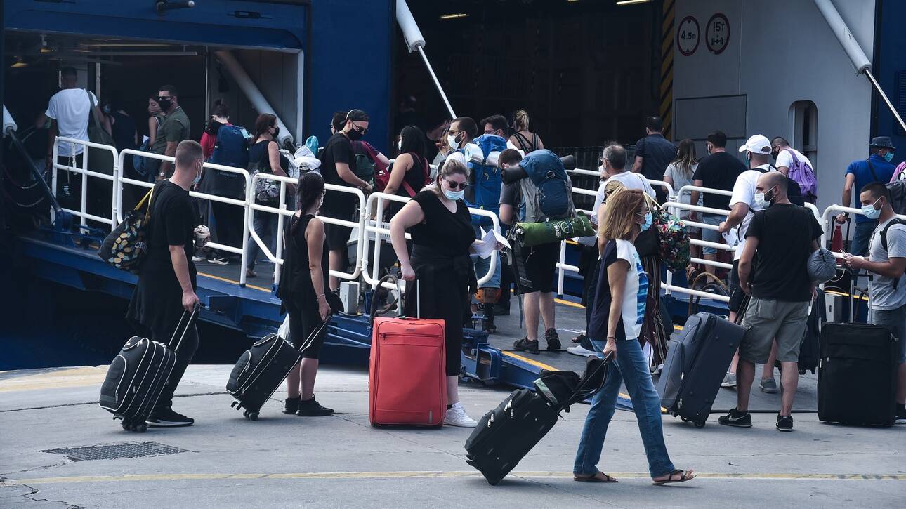 &Kappa;&omicron;&rho;&omega;&nu;&omicron;ϊό&sigmaf;: &Nu;έ&alpha; 202 &kappa;&rho;&omicron;ύ&sigma;&mu;&alpha;&tau;&alpha; - Έ&nu;&alpha;&sigmaf; &alpha;&kappa;ό&mu;&alpha; &theta;ά&nu;&alpha;&tau;&omicron;&sigmaf;